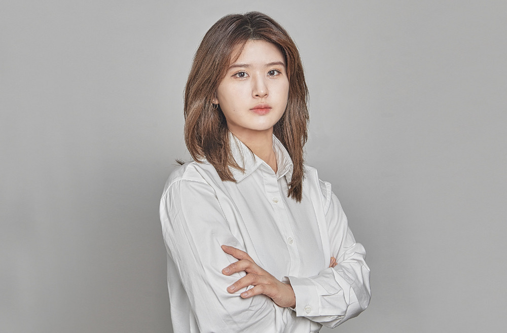 17학번 윤*빛 [준오헤어 마리오아울렛점 디자이너]