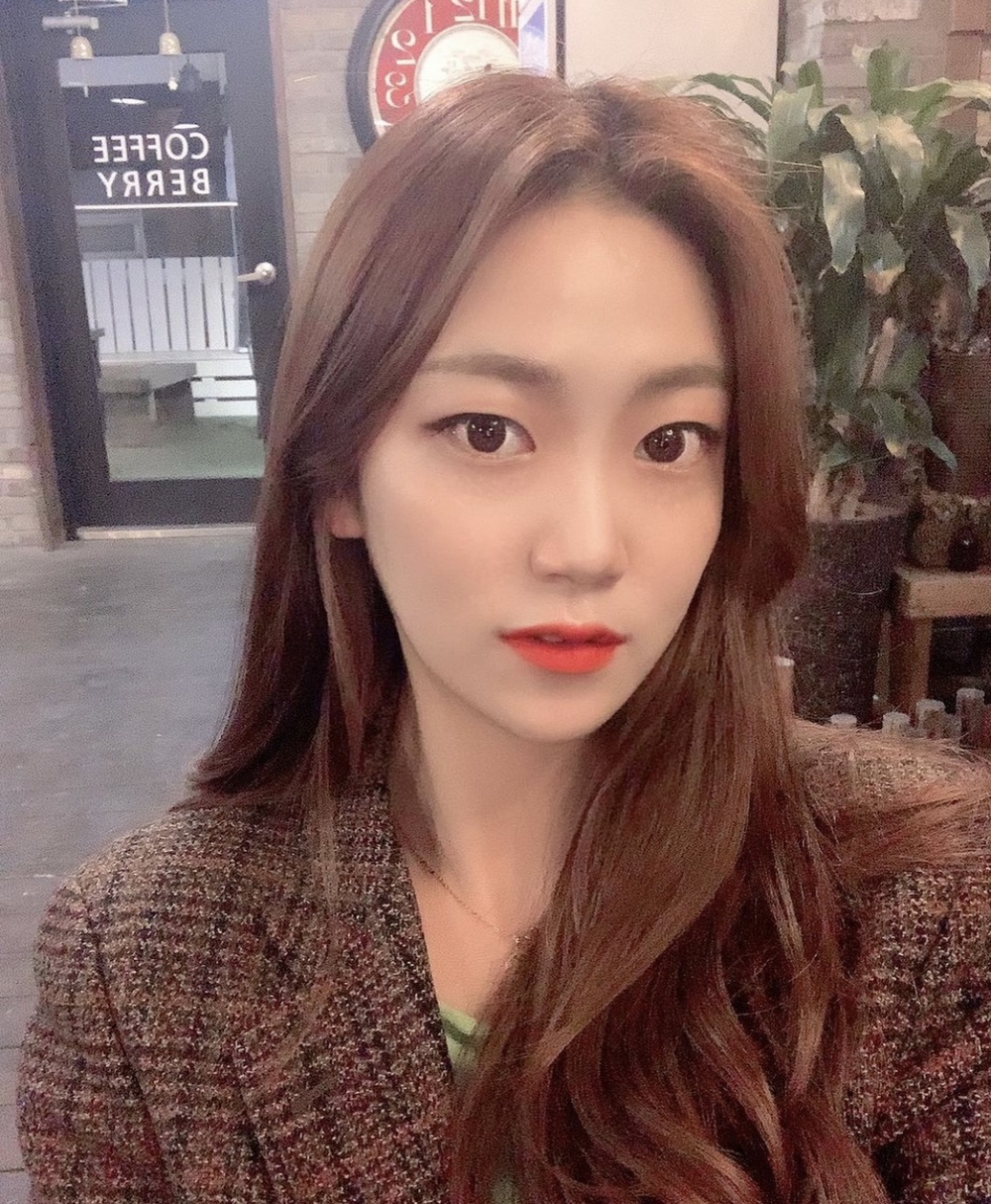 13학번 정*슬 [루나헤어 스타일리스트]